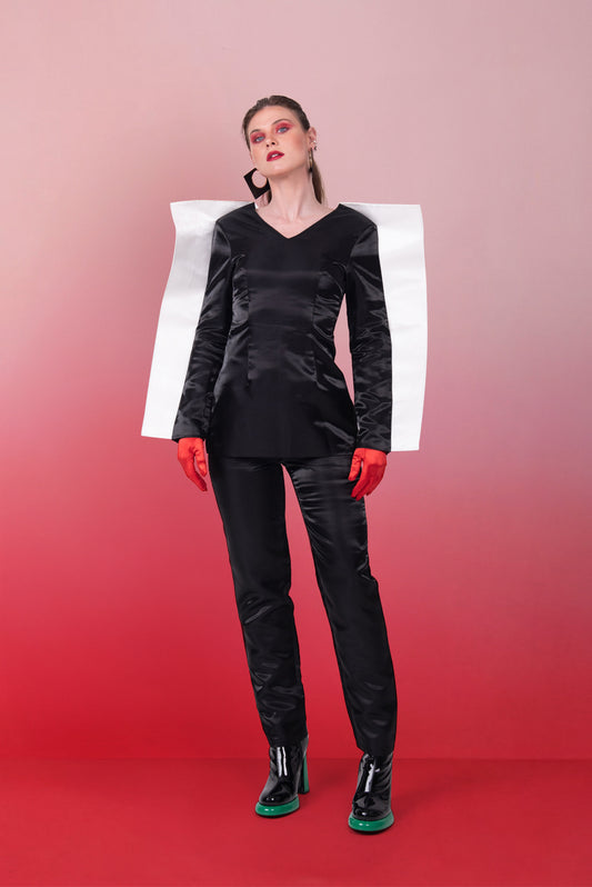 FUTURISTIC POWER SUIT