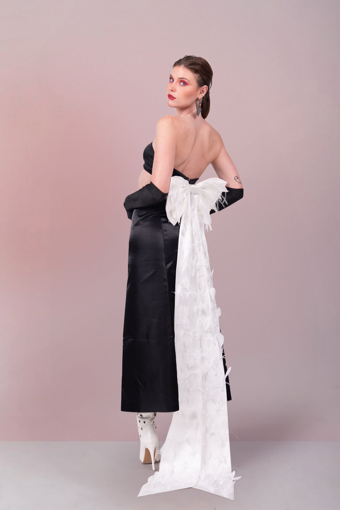 FEATHERED ELEGANCE TRIO