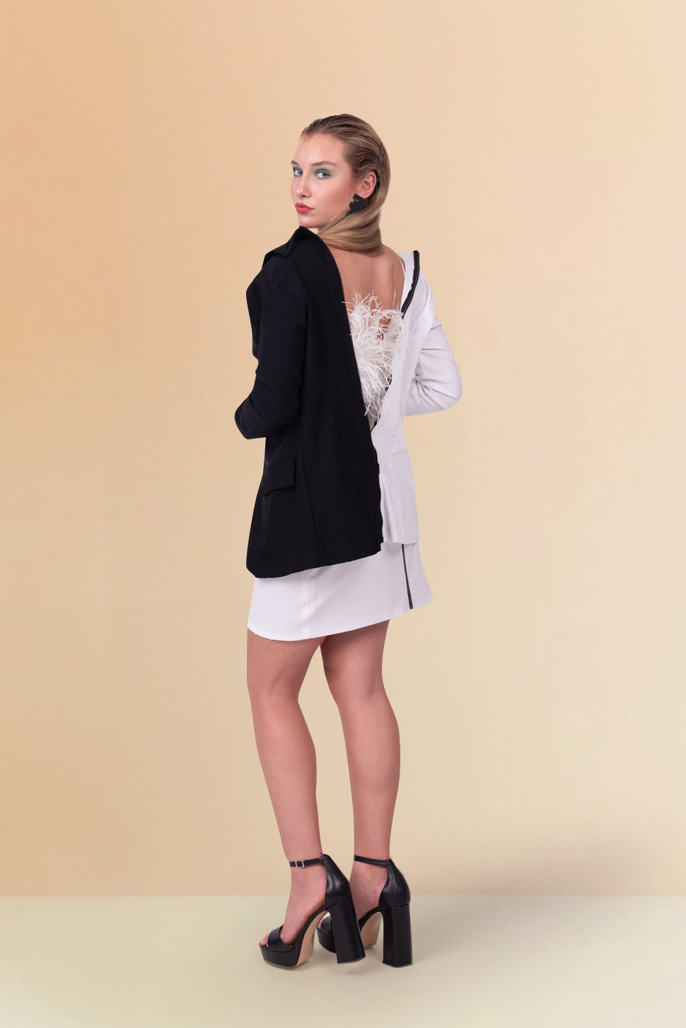 DUAL ELEGANCE BLAZER