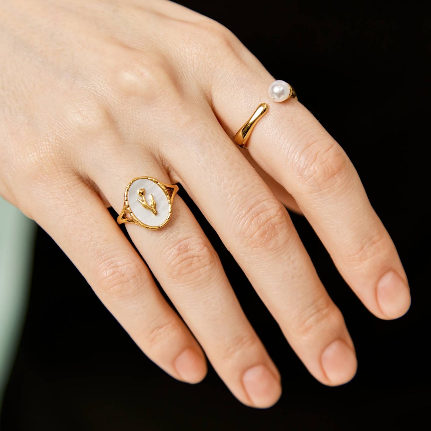 18K gold plated  Flower finger ring